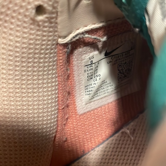 Women’s Nike Air Force 1 Shadow Sneakers - Picture 5 of 6